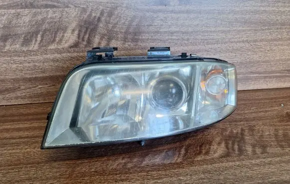 Audi A6 S6 C5 4B Headlight/headlamp 15592900