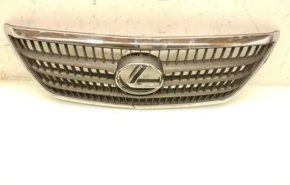 Lexus RX 330 - 350 - 400H Front bumper upper radiator grill 5311148240