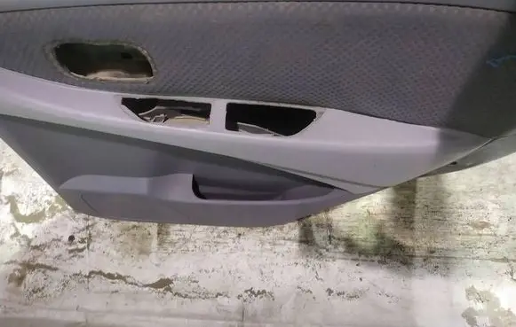 Nissan Almera Tino Rear door card panel trim