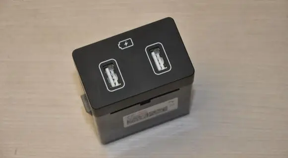 Hyundai Tucson IV NX4 USB socket connector 96125N9500