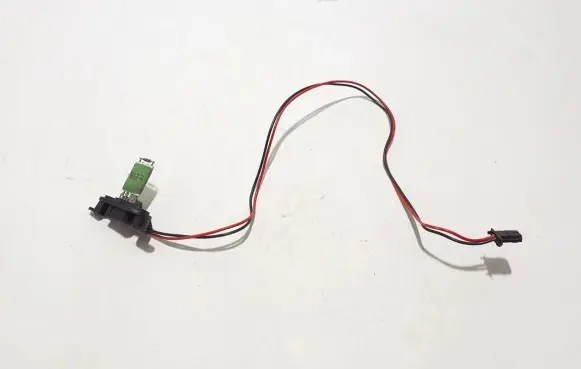Renault Kangoo II Heater blower motor/fan resistor 7701068978