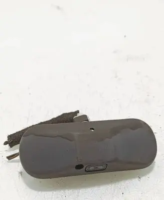 Windshield washer spray nozzle