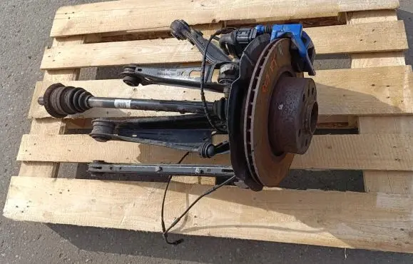 BMW X3 F25 Rear wheel hub spindle/knuckle 
