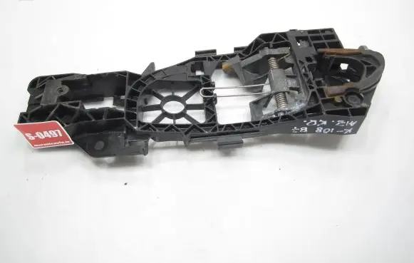 Rear door exterior handle/bracket