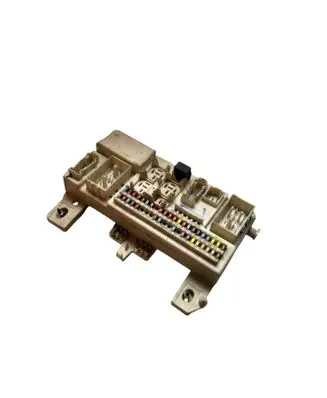 Volvo V50 Fuse module 8690719