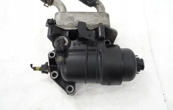 Engine oil radiator