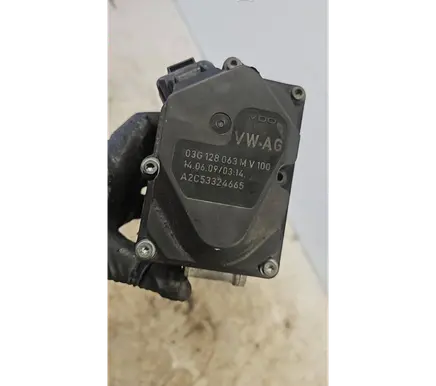 Volkswagen Jetta V Throttle valve 03G128063M 1406090314 A2C53324665