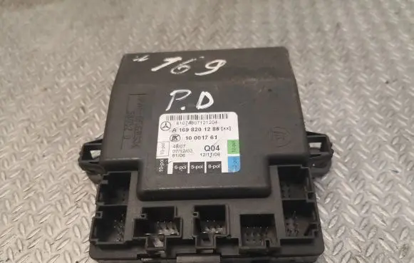 Mercedes-Benz A W169 Door control unit/module 1698201285