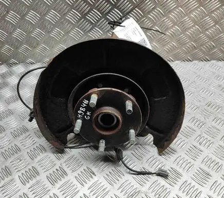 Subaru Outback (BS) Rear wheel hub 28411AL031