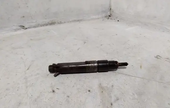 Audi A4 S4 B5 8D Fuel injector 028130201T