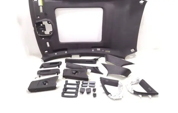 Maserati Levante Headlining set 06700480440