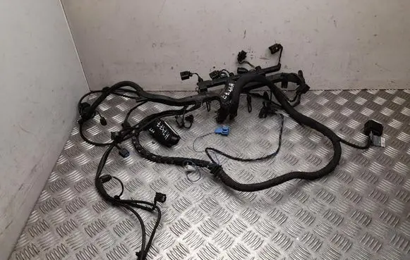 Mercedes-Benz Vito Viano W639 Engine installation wiring loom A6394400105