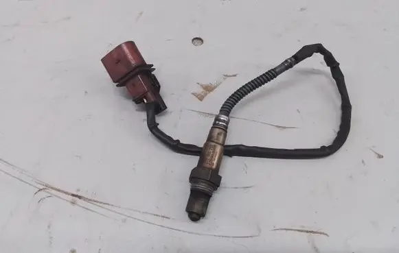 Volkswagen Phaeton Lambda probe sensor 07Z906262C 0281004009