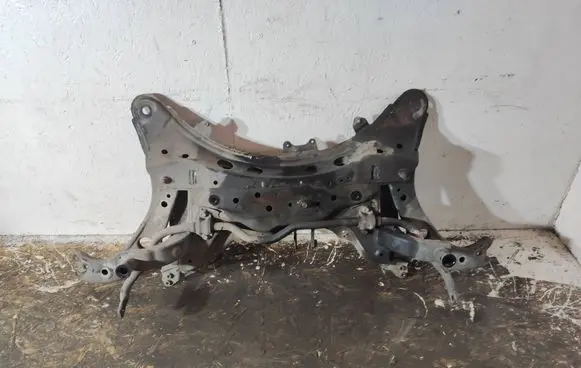Toyota Prius (XW50) Front subframe 