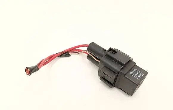 BMW 3 F30 F35 F31 Coolant fan relay 9207913 9207914