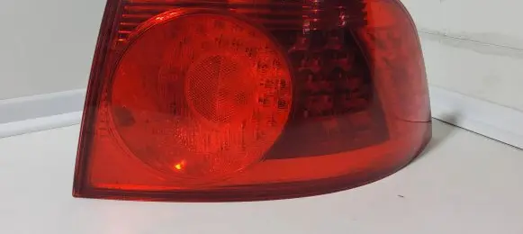 Volkswagen Phaeton Rear/tail lights 3D0945096D