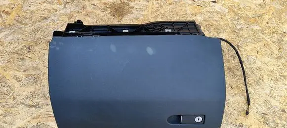Mercedes-Benz E W212 Glove box A2126800291
