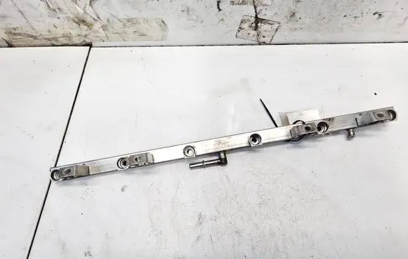 BMW 5 E60 E61 Fuel main line pipe