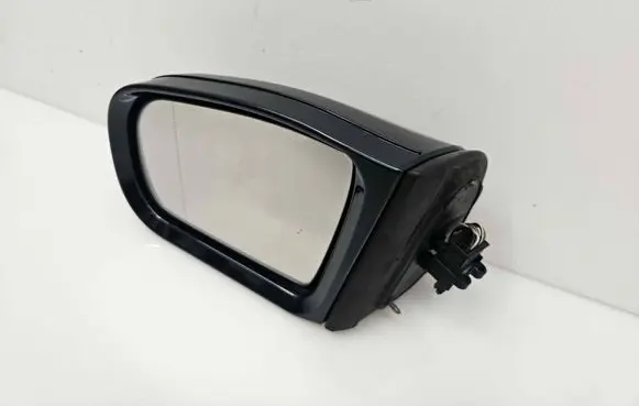 Mercedes-Benz E W210 Front door electric wing mirror 413131417