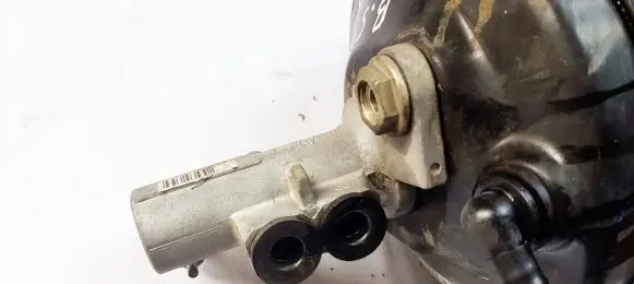 Volkswagen PASSAT B5 Master brake cylinder