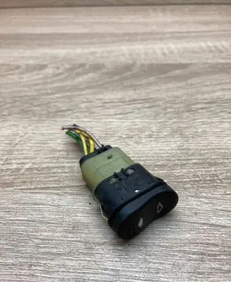 Ford Focus Electric window control switch 98AG14529CB 03162701 WITHPLUG