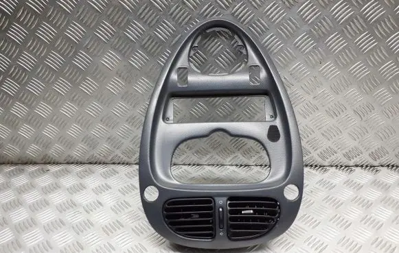 Citroen Xsara Picasso Dashboard air vent grill cover trim 9631315877