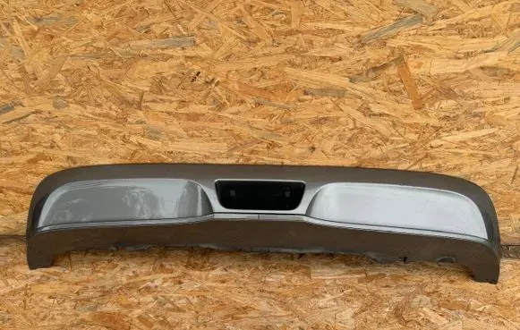 Suzuki Vitara (LY) Rear bumper trim bar molding 7187186R