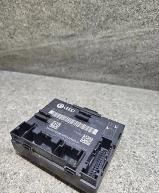 Audi A4 S4 B8 8K Door control unit/module 8K0959792E