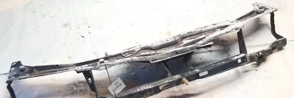 Volkswagen PASSAT B4 Radiator support slam panel