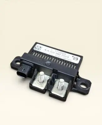 Mercedes-Benz Sprinter W906 Charging relay 1110029 A0009822023