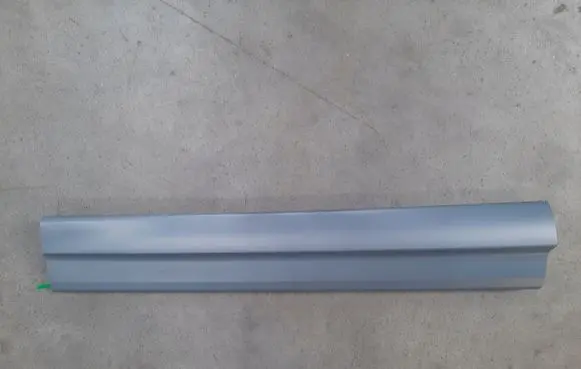 Audi Q8 Front door trim (molding) 4M8853960D