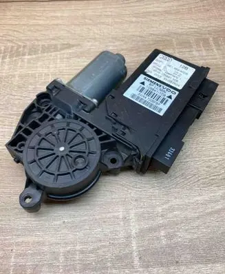 Audi A4 S4 B6 8E 8H Front door window regulator motor 8E1959802B 5WK47006FBF