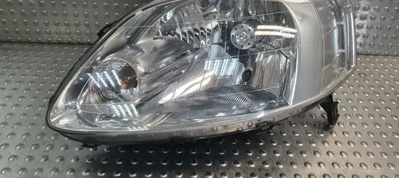 Volkswagen Fox Headlight/headlamp 