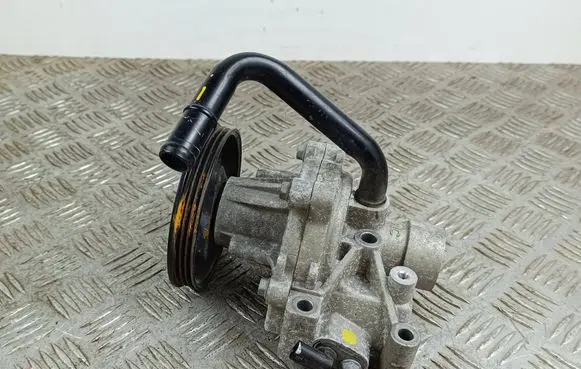 KIA Sorento IV Water pump 