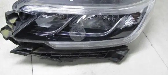 Honda CR-V Headlight/headlamp