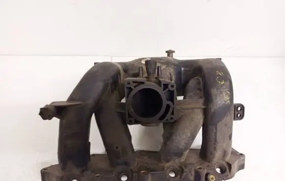 Ford Mondeo MK II Intake manifold 988f9424dc