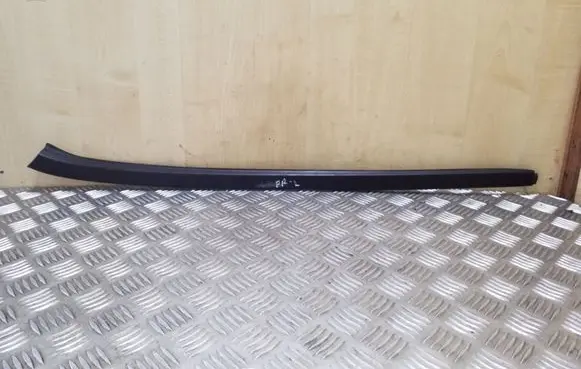 Windshield trim