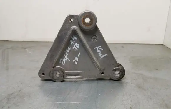 Opel Zafira C A/C compressor mount bracket 55567289