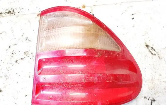 Mercedes-Benz E W210 Rear/tail lights A2108205464