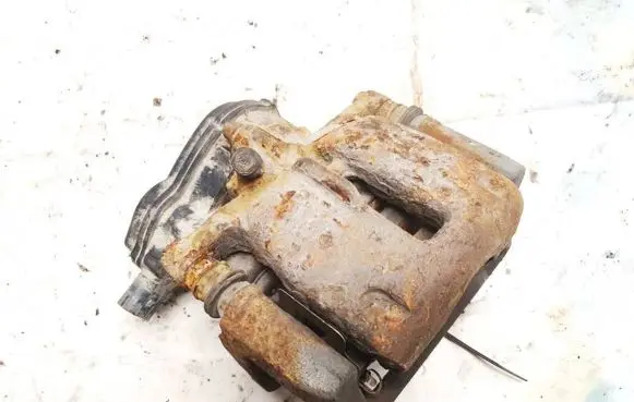 Audi A5 8T 8F Rear brake caliper 32335478