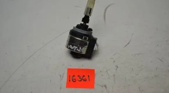 Volkswagen Touareg I Headlight level adjustment motor 89022080