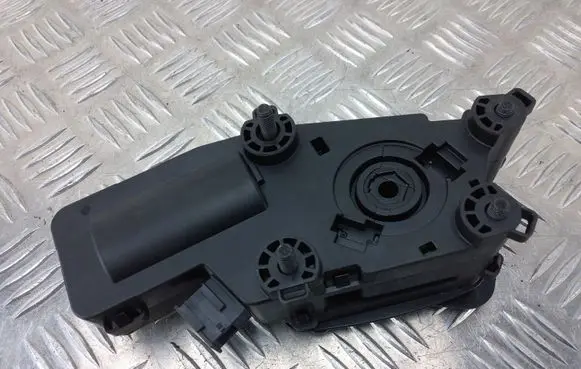 Skoda Superb B6 (3T) Tailgate/trunk/boot lock/catch/latch 3T0827299C