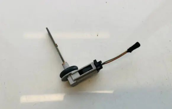 Mercedes-Benz R W251 Interior temperature sensor A1638300 1408072154