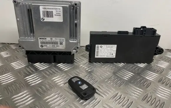 BMW 1 E81 E87 Engine ECU kit and lock set 7809001 9147195