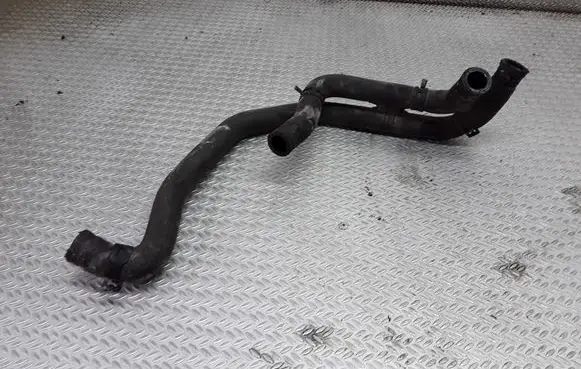 Volkswagen Golf IV Engine coolant pipe/hose
