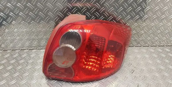 Toyota Auris 150 Rear/tail lights