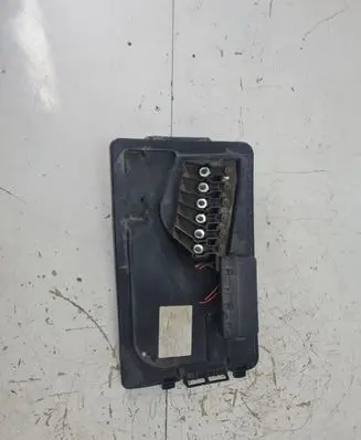 Volkswagen Polo Fuse module 6Q0937550