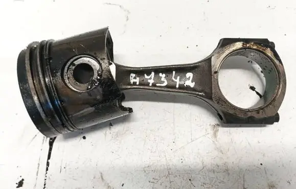 Rover 414 - 416 - 420 Piston with connecting rod