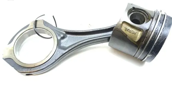 Mercedes-Benz Sprinter W906 Piston with connecting rod 8370 2403500
