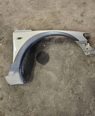 Volvo XC70 Fender